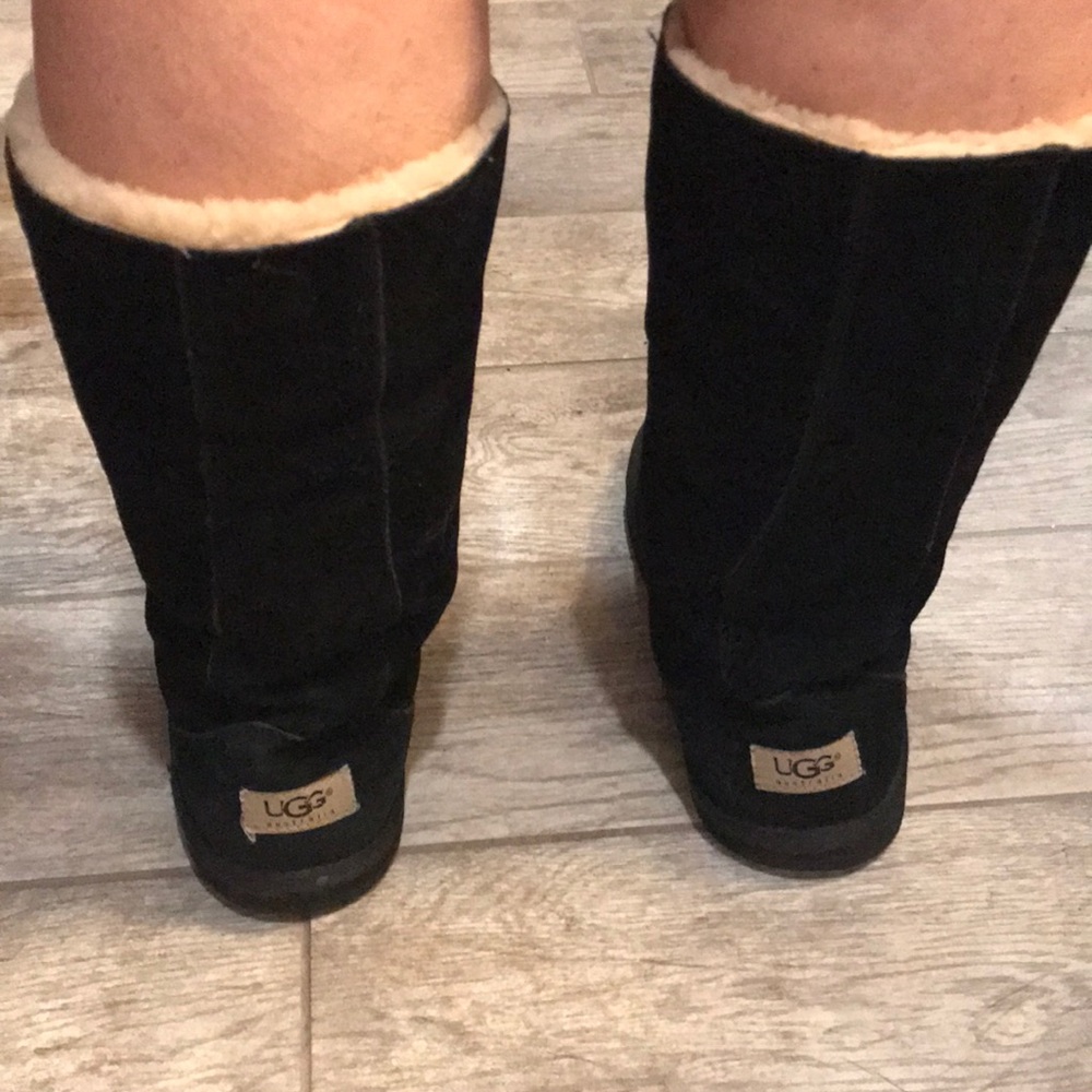 Black Uggs - image 3